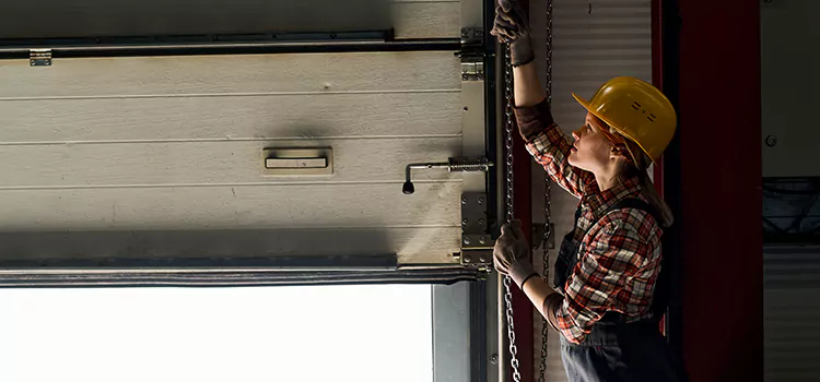 Addressing Common Garage Door Stoppage Issues in Brownsville, TX